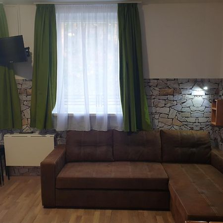 Kid Familia Panzio Balatonszarszo Bed & Breakfast Luaran gambar