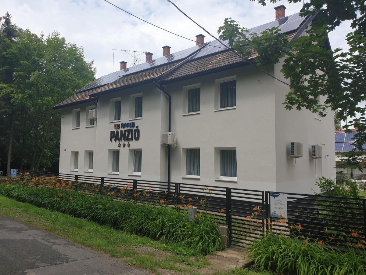 Kid Familia Panzio Balatonszarszo Bed & Breakfast Luaran gambar
